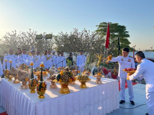 เข้าร่วมพิธีบวงสรวงและพิธีถวายพานพุ่มดอกไม้สดวันยุทธหัตถีของสมเด็จพระนเรศวรมหาราช เนื่องใน “วันยุทธหัตถีของสมเด็จพระนเรศวรมหาราช ประจำปี 2567”